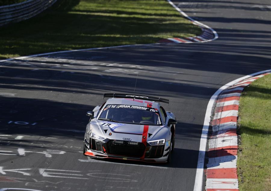  Audi R8 LMS GT4 2017 года  (фото 33 из 37)